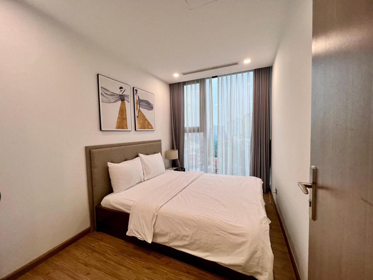 Apartment Vinhomes Metropolis By Kim Ma