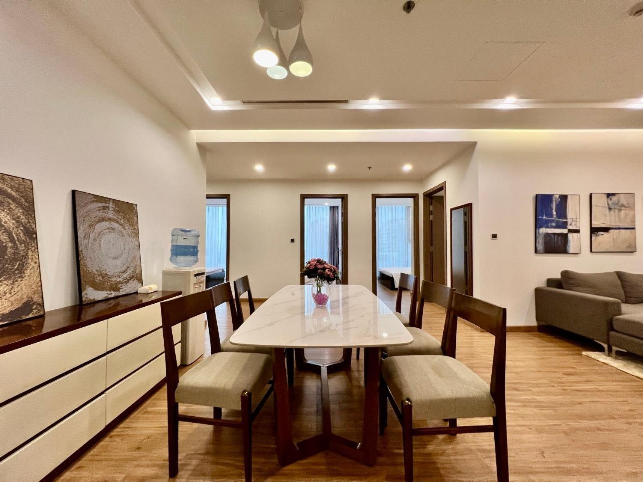 Vinhomes Metropolis By Kim Ma Apartment Hanoi