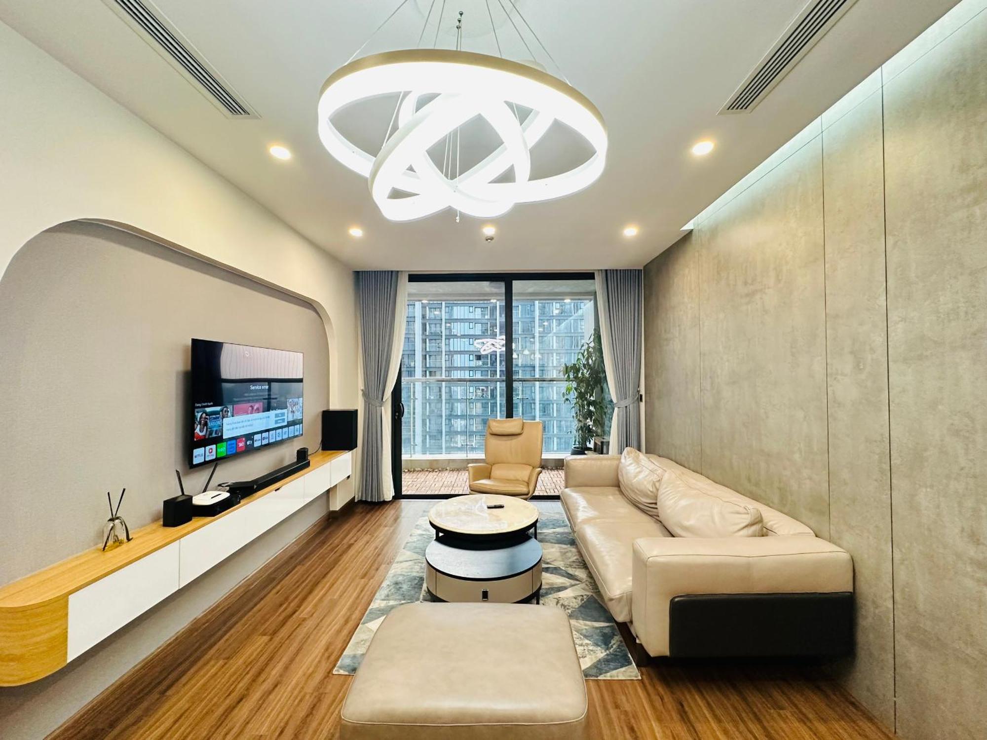 Vinhomes Metropolis By Kim Ma Hanoi